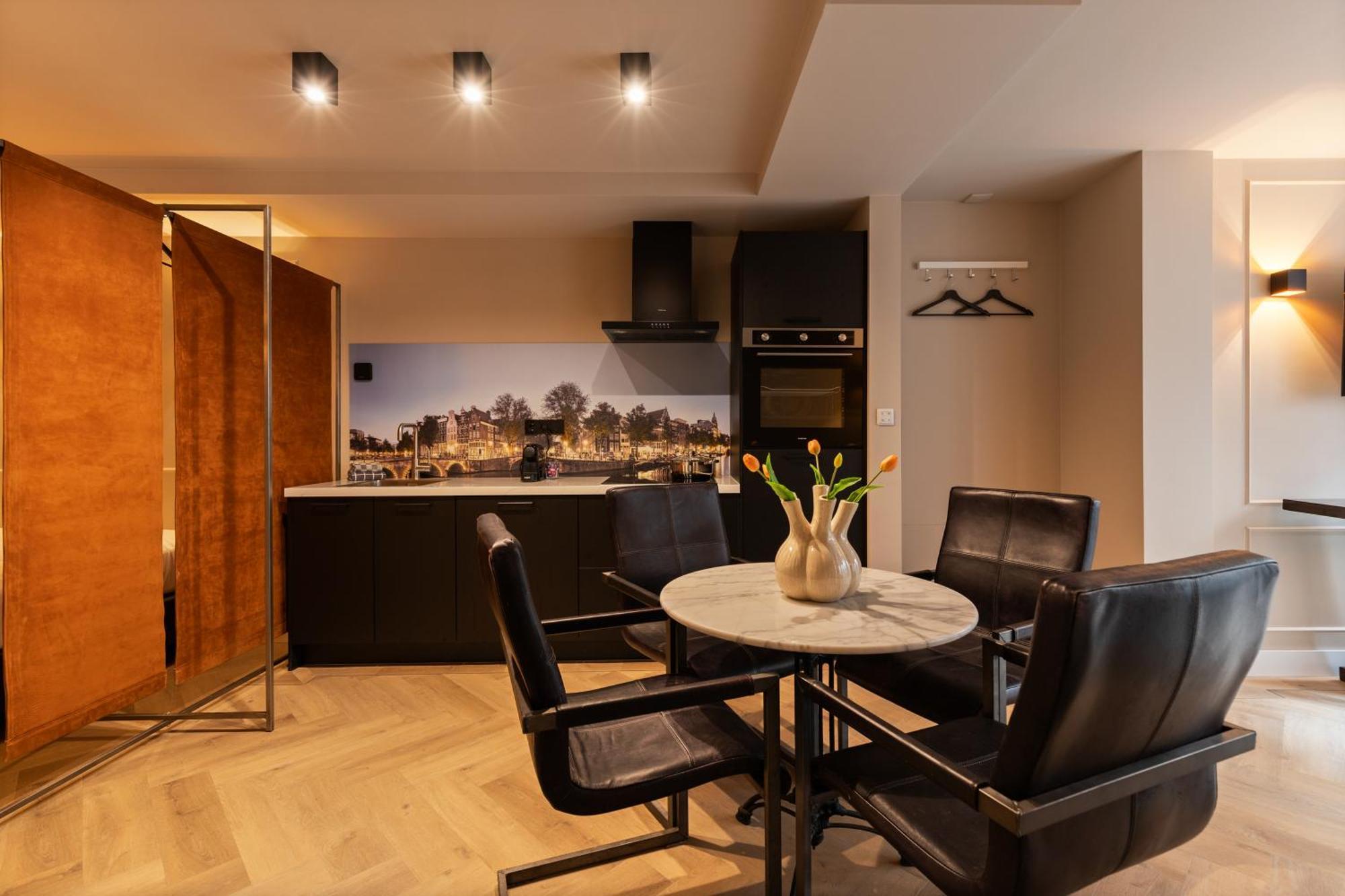Midtown Hotel Royal Room 암스테르담 외부 사진